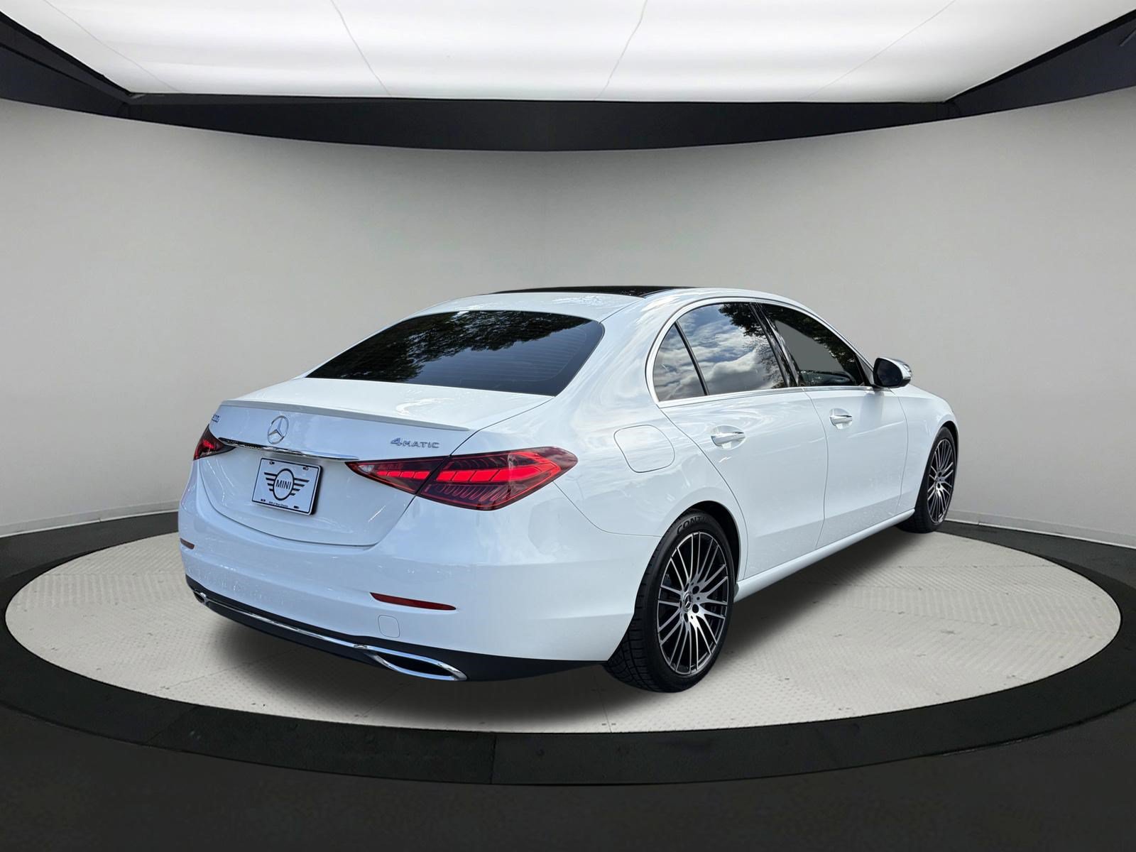 Used 2022 Mercedes-Benz C 300 4MATIC Sedan image 7