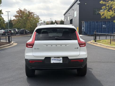 Used 2026 Volvo XC40 B5 Ultra w/ Protection Package Premier AWD/4WD image 16