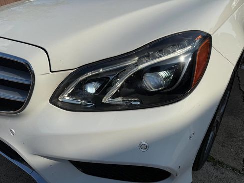 Used 2016 Mercedes-Benz E 400 Sedan image 10