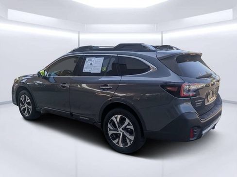 Used 2021 Subaru Outback Touring AWD/4WD image 5