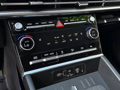 Certified 2026 Hyundai Santa Fe SEL FWD image 14