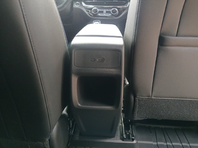 Used 2026 Buick Envista Sport Touring w/ Convenience I Package FWD image 45