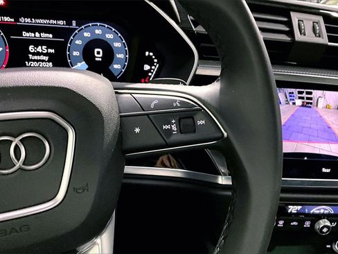 Used 2025 Audi Q3 2.0T Premium w/ Convenience Package image 12