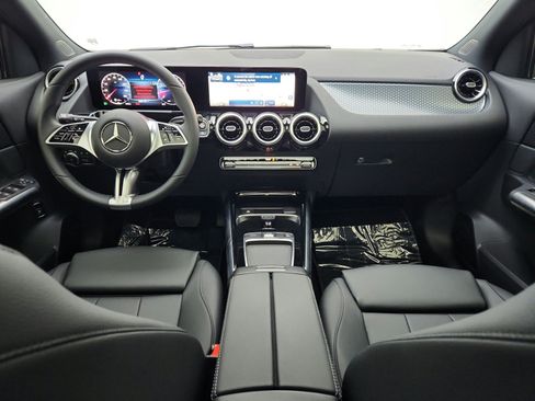Certified 2026 Mercedes-Benz GLA 250 image 34