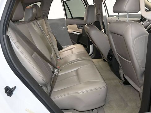 Used 2011 Ford Edge Limited w/ 302A Rapid Spec Order Code FWD image 26