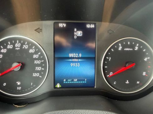 Used 2023 Mercedes-Benz Sprinter 2500 image 13
