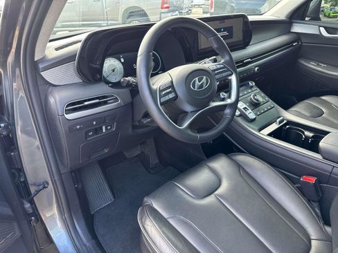 Used 2024 Hyundai Palisade Limited image 17