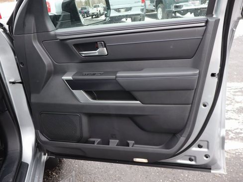 Used 2025 Toyota Tundra Platinum image 32