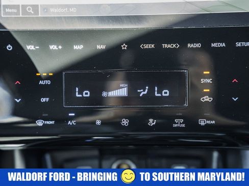 Used 2024 Hyundai Santa Cruz Limited AWD/4WD image 91