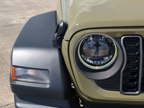 New 2026 Jeep Wrangler Unlimited Sport AWD/4WD image 10