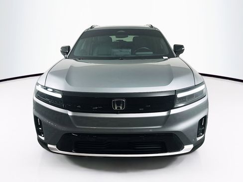 Used 2024 Honda Prologue Elite image 2