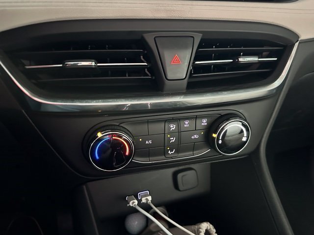 Certified 2024 Buick Encore GX Preferred FWD image 57