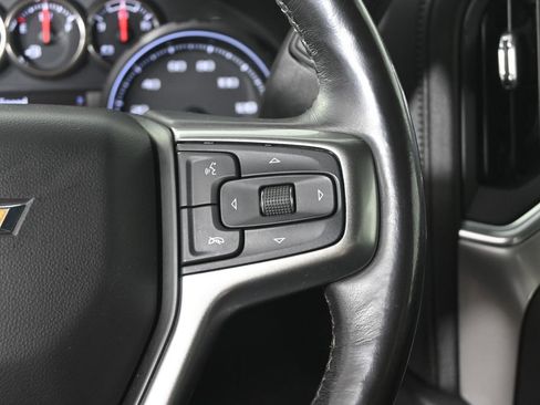 Used 2020 Chevrolet Silverado 1500 LTZ AWD/4WD image 37