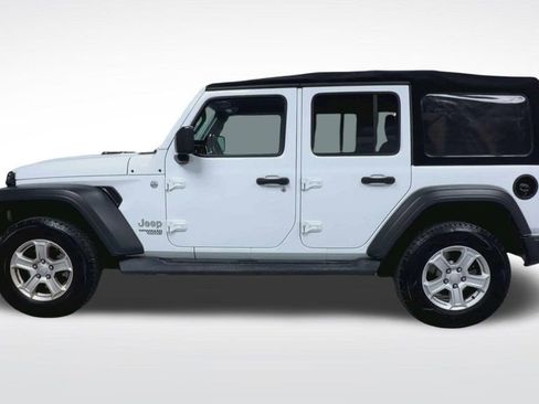 Used 2018 Jeep Wrangler Unlimited Sport S AWD/4WD image 4