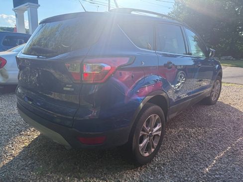 Used 2018 Ford Escape SE AWD/4WD image 5