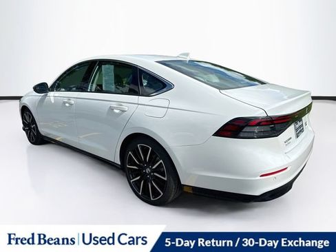 Used 2023 Honda Accord Touring image 6