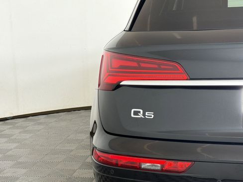 Used 2023 Audi Q5 2.0T Premium Plus w/ Premium Plus Package AWD/4WD image 13