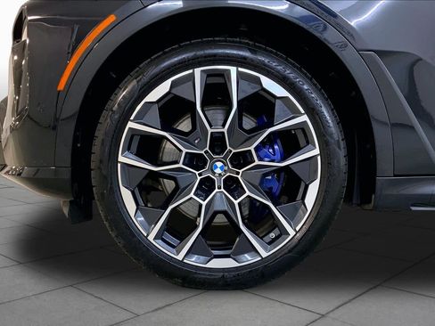 Used 2025 BMW X7 M60i AWD/4WD image 10