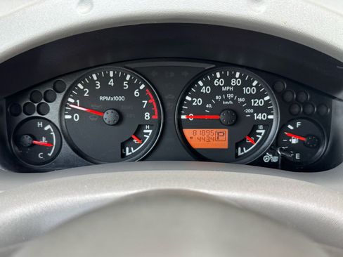 Used 2017 Nissan Frontier SV w/ SV Value Truck Package RWD image 15