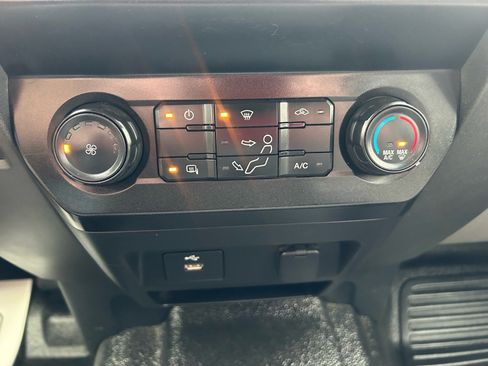 Used 2020 Ford F250 XL w/ Power Equipment Group image 25