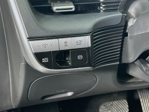 Used 2024 Hyundai Ioniq 5 SEL image 17