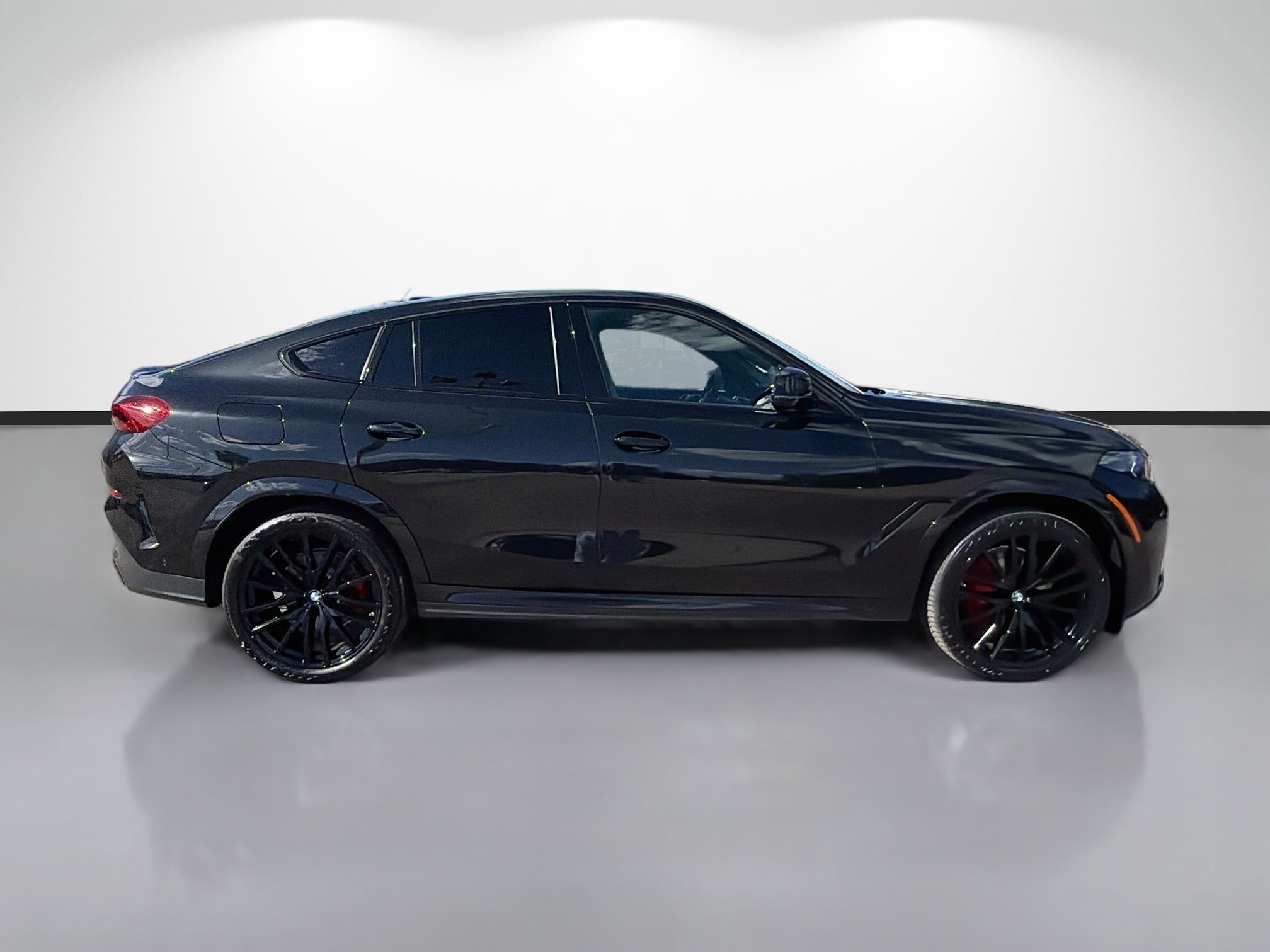 New 2027 BMW X6 xDrive40i w/ Executive Package AWD/4WD image 2