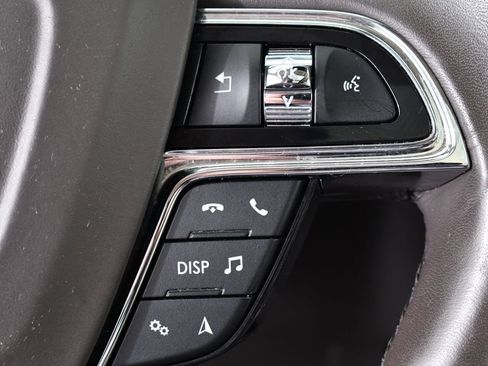 Used 2022 Lincoln Nautilus Reserve w/ Equipment Group 201A AWD/4WD image 30