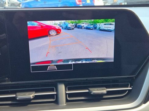Certified 2024 Chevrolet Trax LS w/ LS Convenience Package FWD image 23
