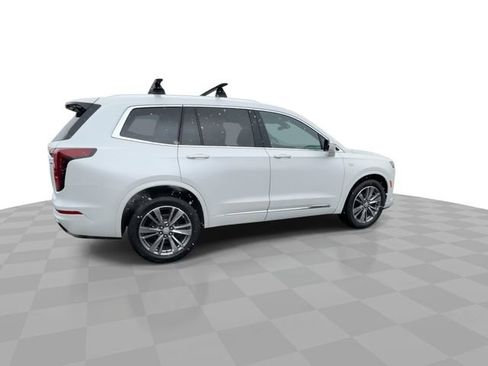 Used 2021 Cadillac XT6 Premium Luxury AWD/4WD image 8