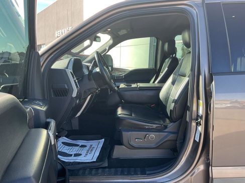 Used 2019 Ford F250 Lariat w/ Lariat Value Package image 9