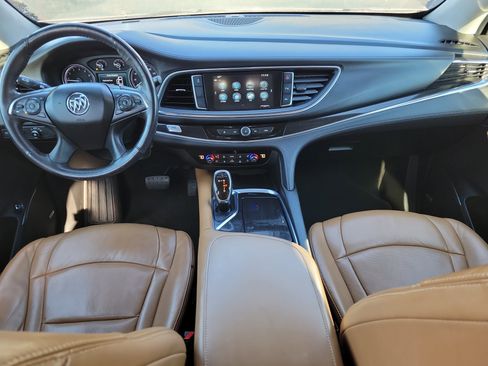 Used 2019 Buick Enclave Premium image 12