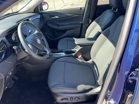 Used 2022 Buick Encore GX Select image 9
