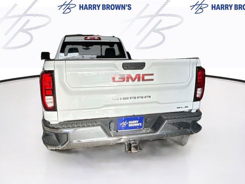 Used 2022 GMC Sierra 3500 SLE w/ SLE Convenience Package AWD/4WD image 9