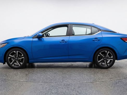 Used 2025 Nissan Sentra SV FWD image 5