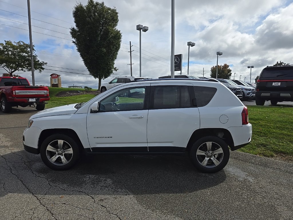 Used 2017 Jeep Compass High Altitude AWD/4WD image 7