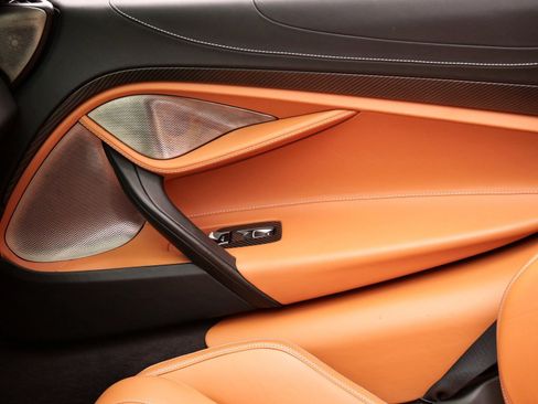 Used 2020 McLaren 720S Luxury image 14