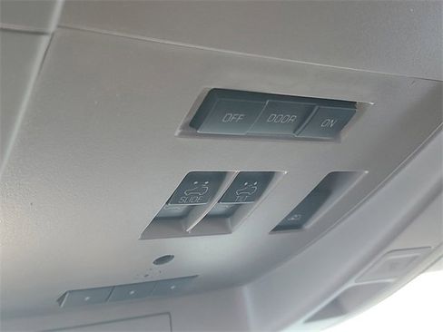 Certified 2017 GMC Sierra 2500 SLT image 31