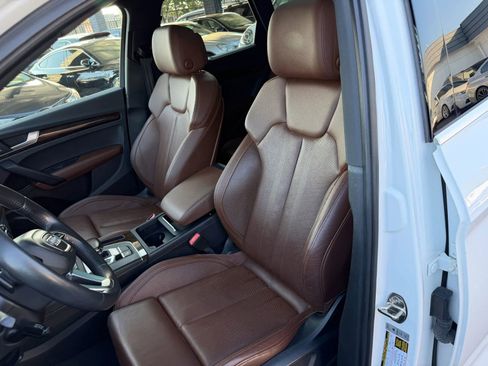 Used 2018 Audi Q5 2.0T Premium Plus w/ Premium Plus Package AWD/4WD image 35