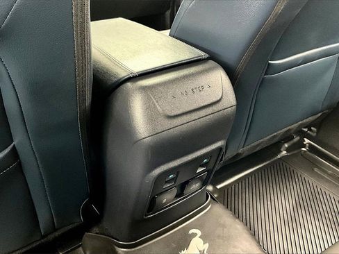 Used 2024 Ford Bronco Outer Banks image 33