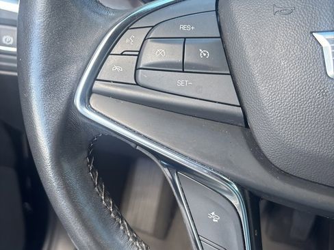 Used 2023 Cadillac XT5 Luxury image 12
