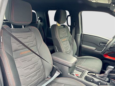 Used 2024 Nissan Frontier PRO-4X w/ Technology Package image 26