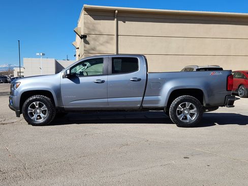 Used 2018 Chevrolet Colorado Z71 image 2