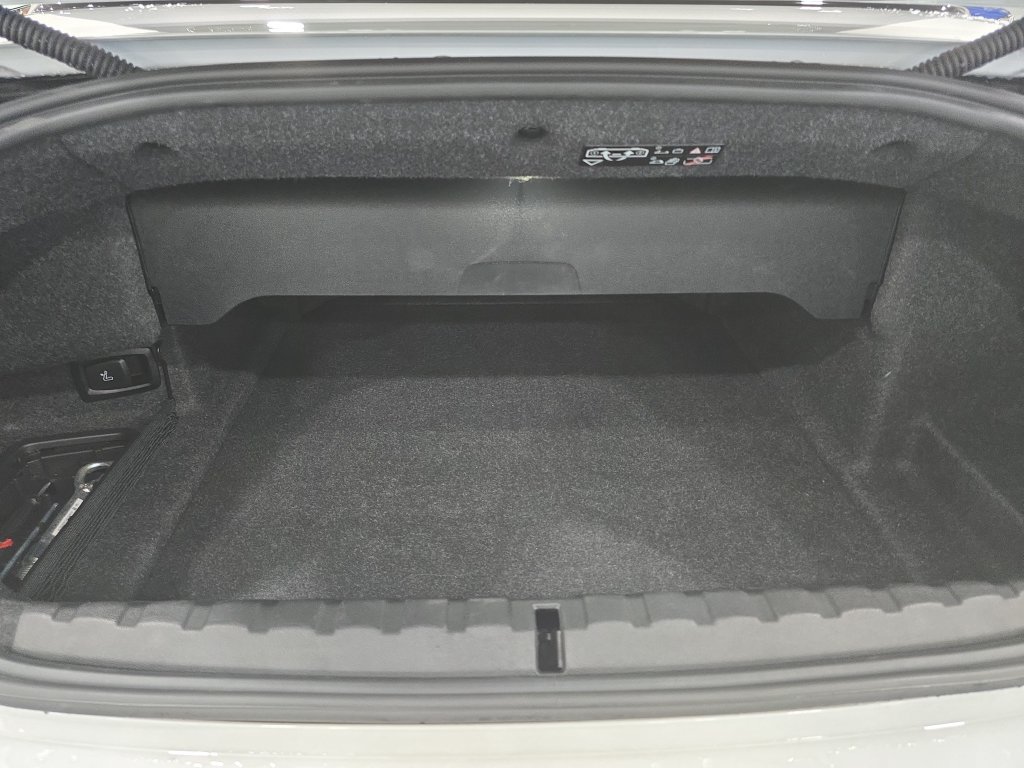 Used 2026 BMW 430i Convertible RWD image 12