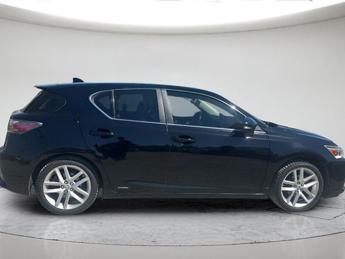 Used 2014 Lexus CT 200h FWD image 4