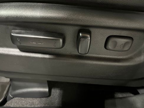 Certified 2025 Honda Ridgeline Black Edition image 15