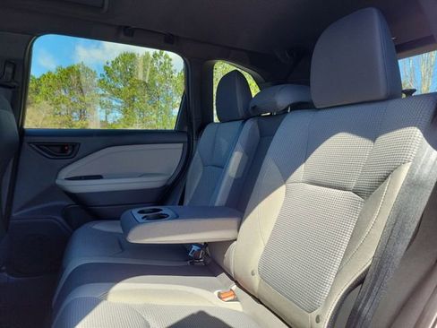 Used 2025 Subaru Forester Premium w/ Convenience Package #2 image 9