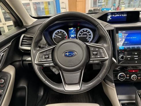 Used 2020 Subaru Forester Limited image 23