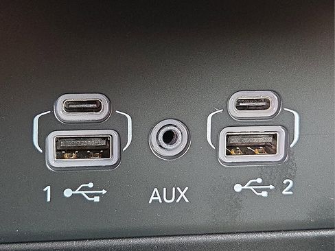 New 2025 Jeep Grand Cherokee L Overland w/ Rear Seat Video Group I AWD/4WD image 15