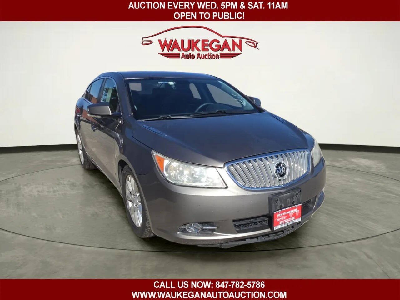 Used 2010 Buick LaCrosse CXL FWD image 3