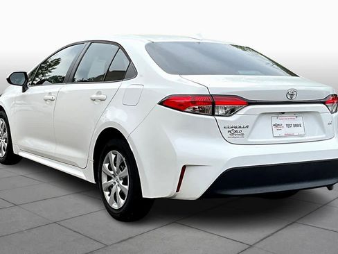 Used 2023 Toyota Corolla LE image 12